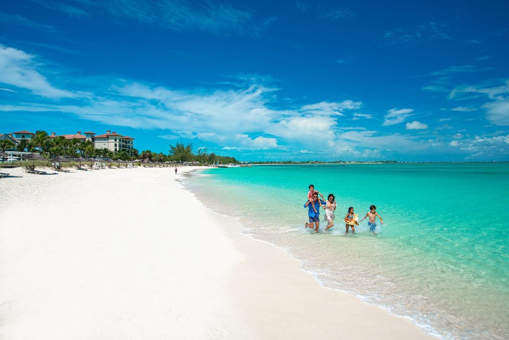 grace bay beach turks and caicos
