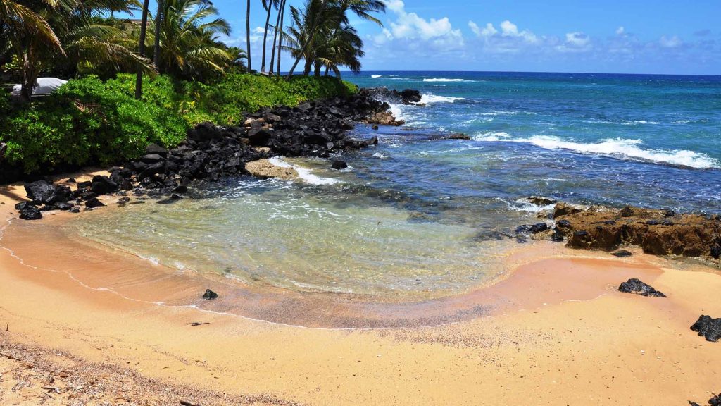 Poipu-Cove-Beach kauai