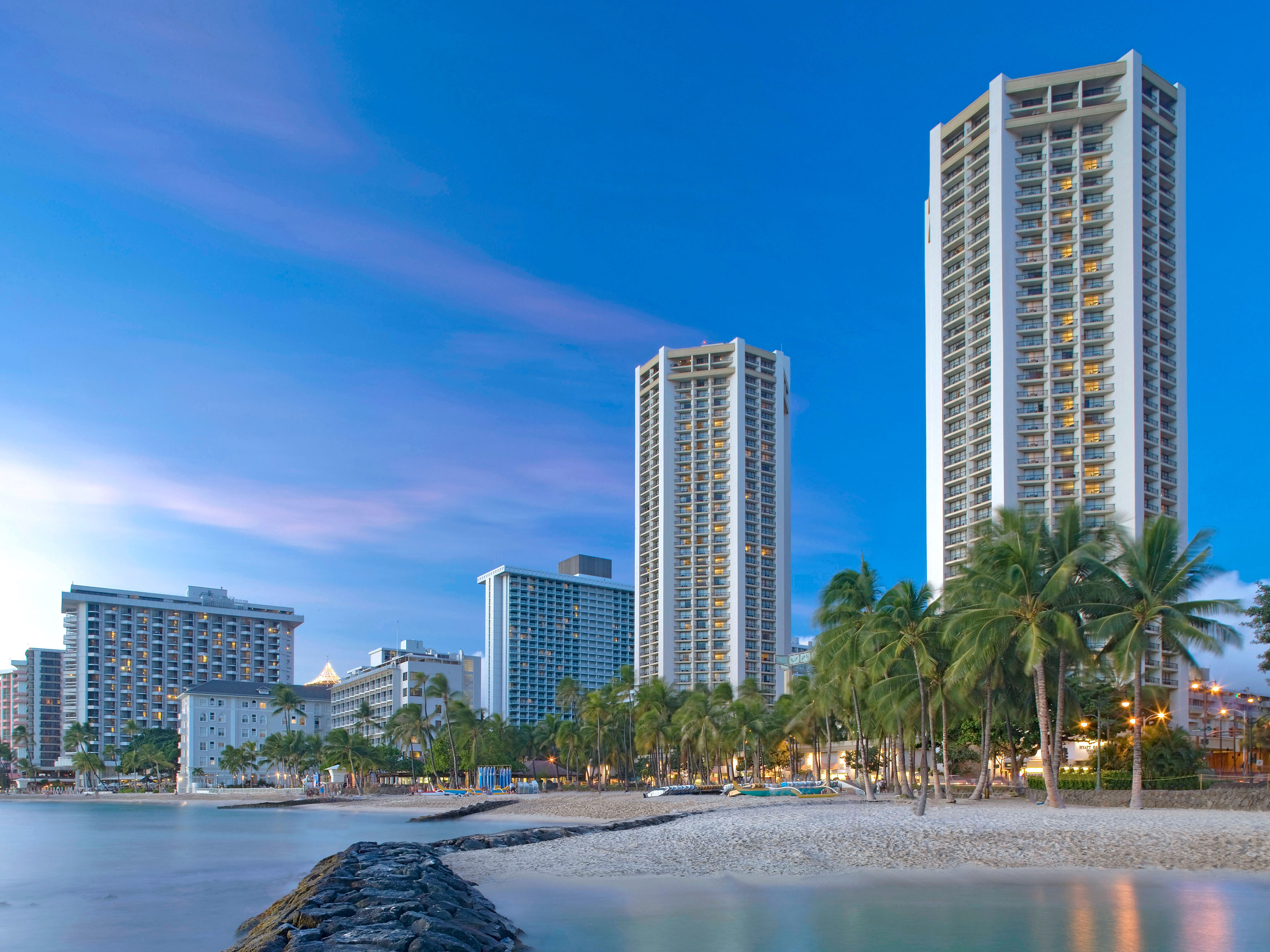 Hyatt Regency Waikiki Beach Resort & Spa