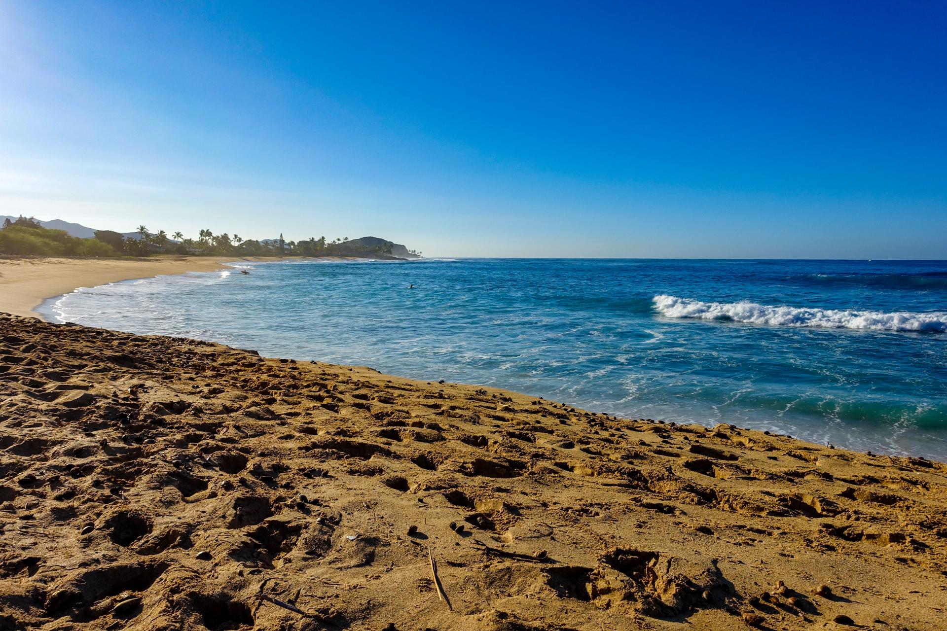 Makaha beach