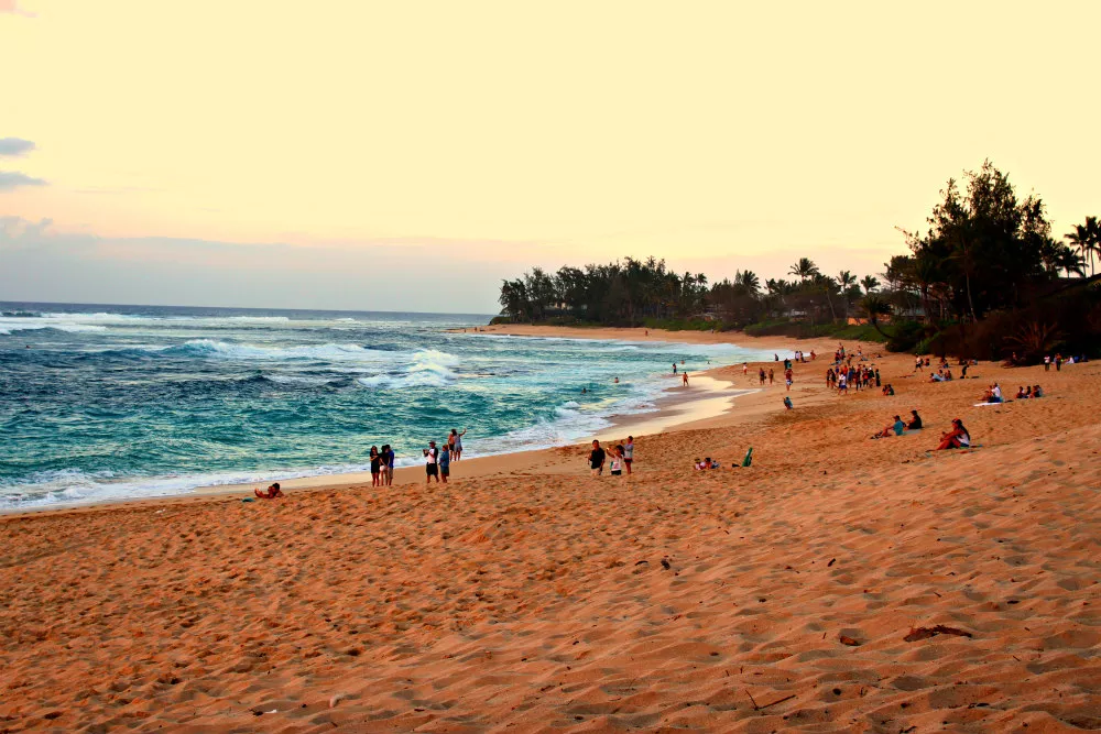 Sunset Beach (Family-Friendly North Shore Beach Day)