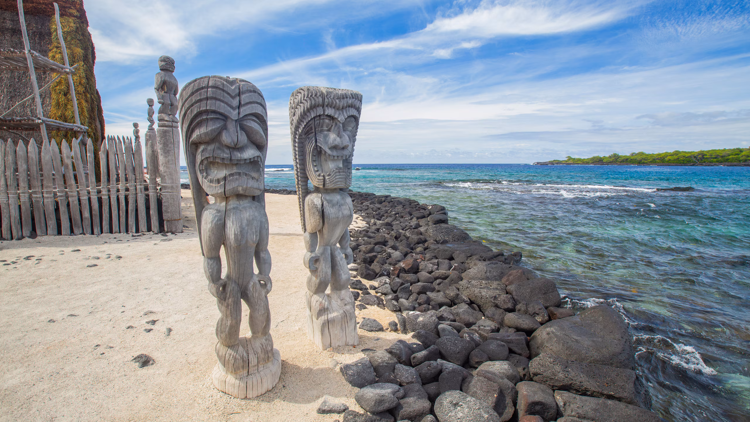 Pu'uhonua O Honaunau National Historical Park