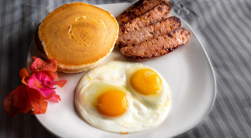 eggs n things oahu