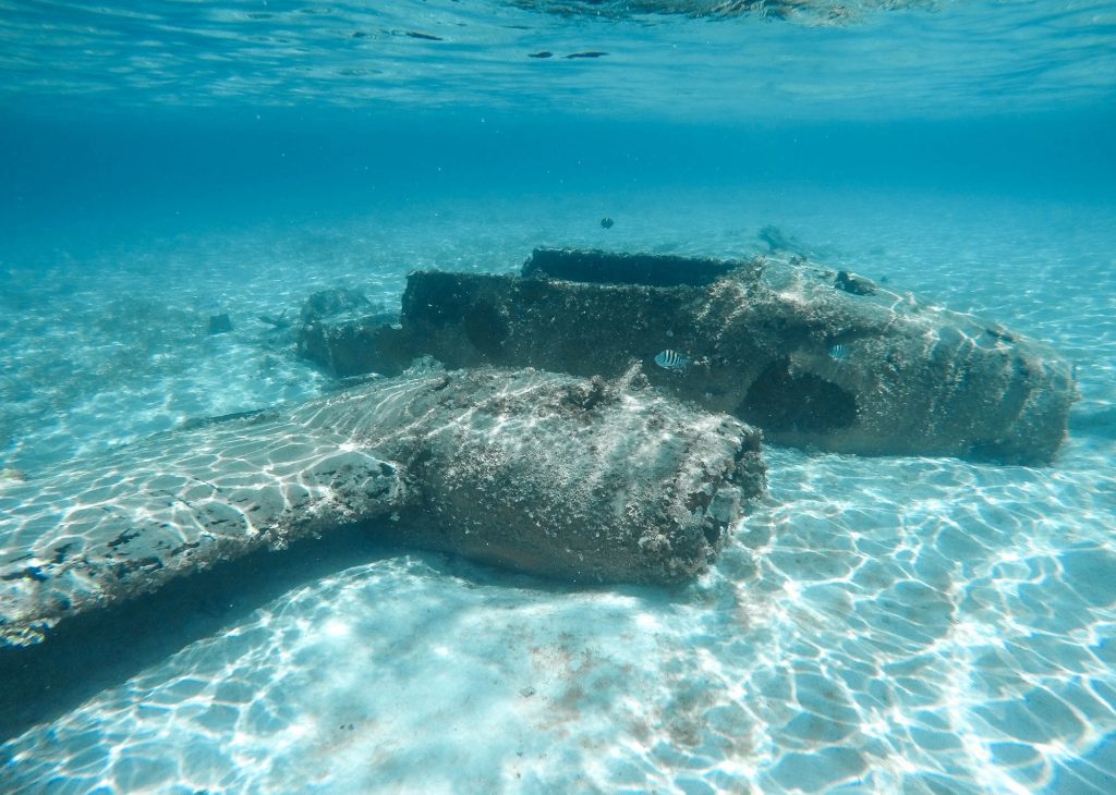exuma-plane-wreck bahamas