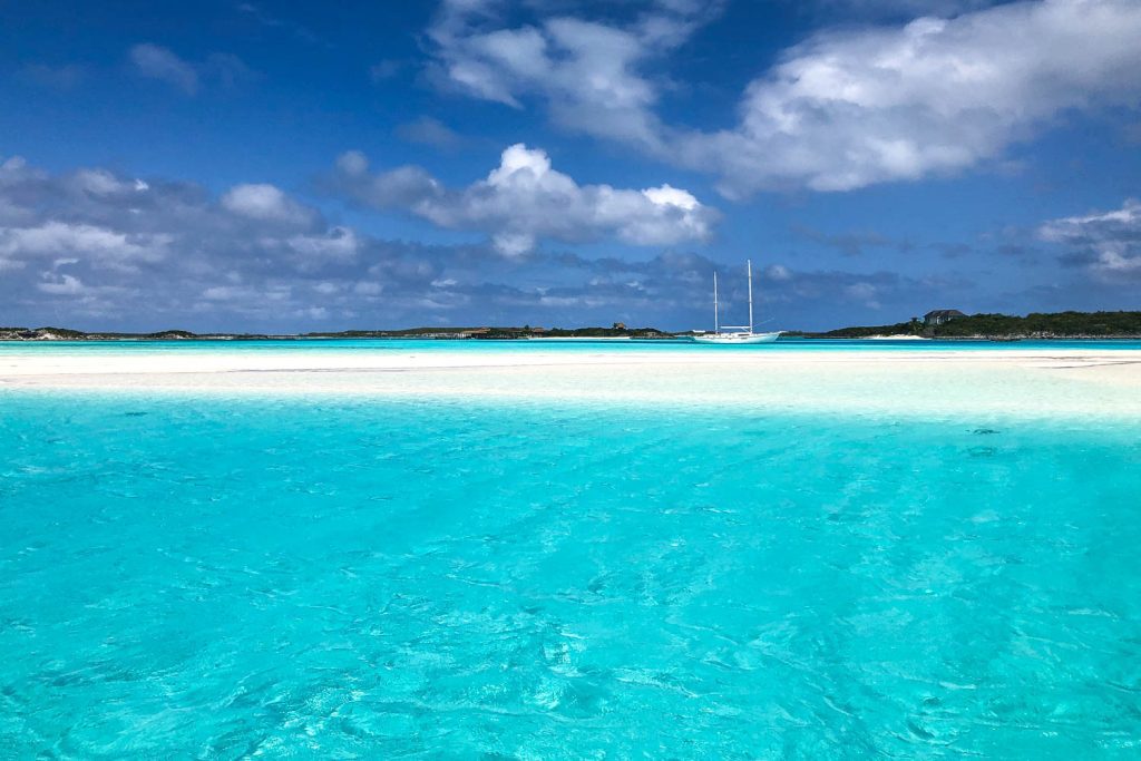 exuma staniel-cay-sand-bar bahamas