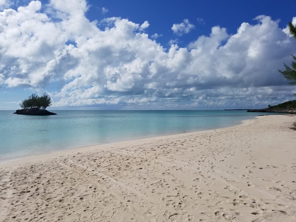 gaulding cay beach bahamas
