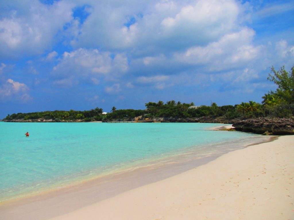 jolly hall beach bahamas
