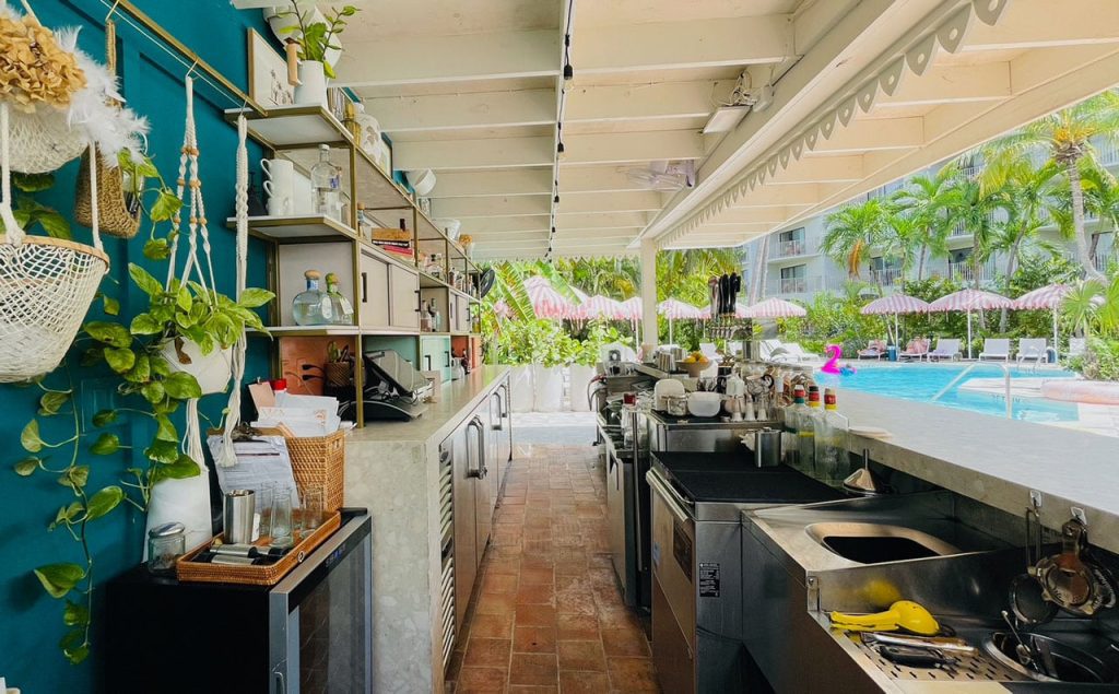 ms-pipers-cayman kid-friendly restaurants in the cayman islands