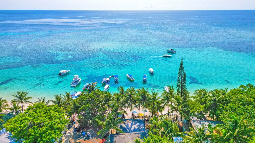 bananarama-roatan