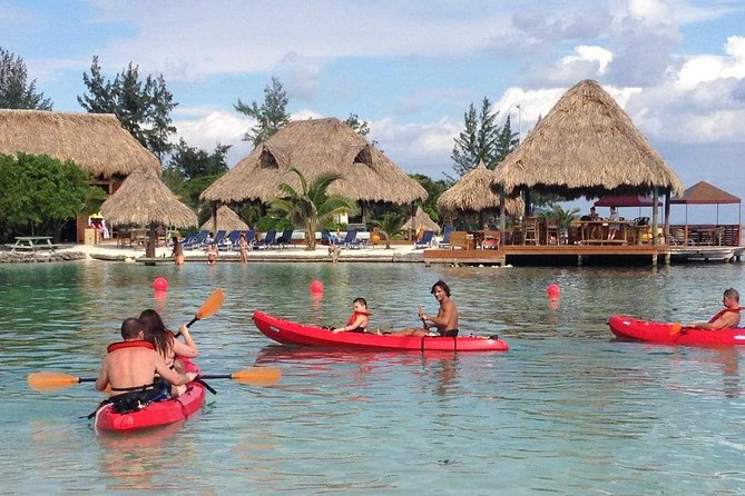 kayak roatan