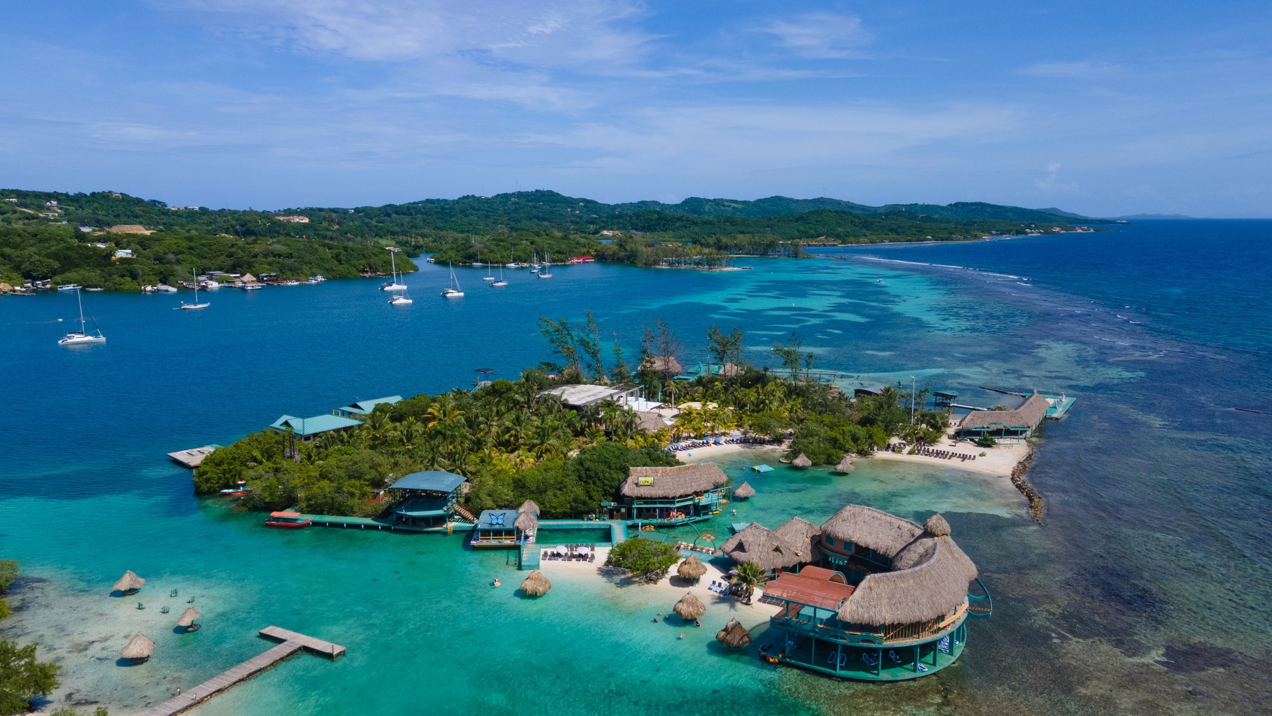 Snorkeling French Key Roatan with Kids - A Family Guide to One of the Island’s Best Reefs