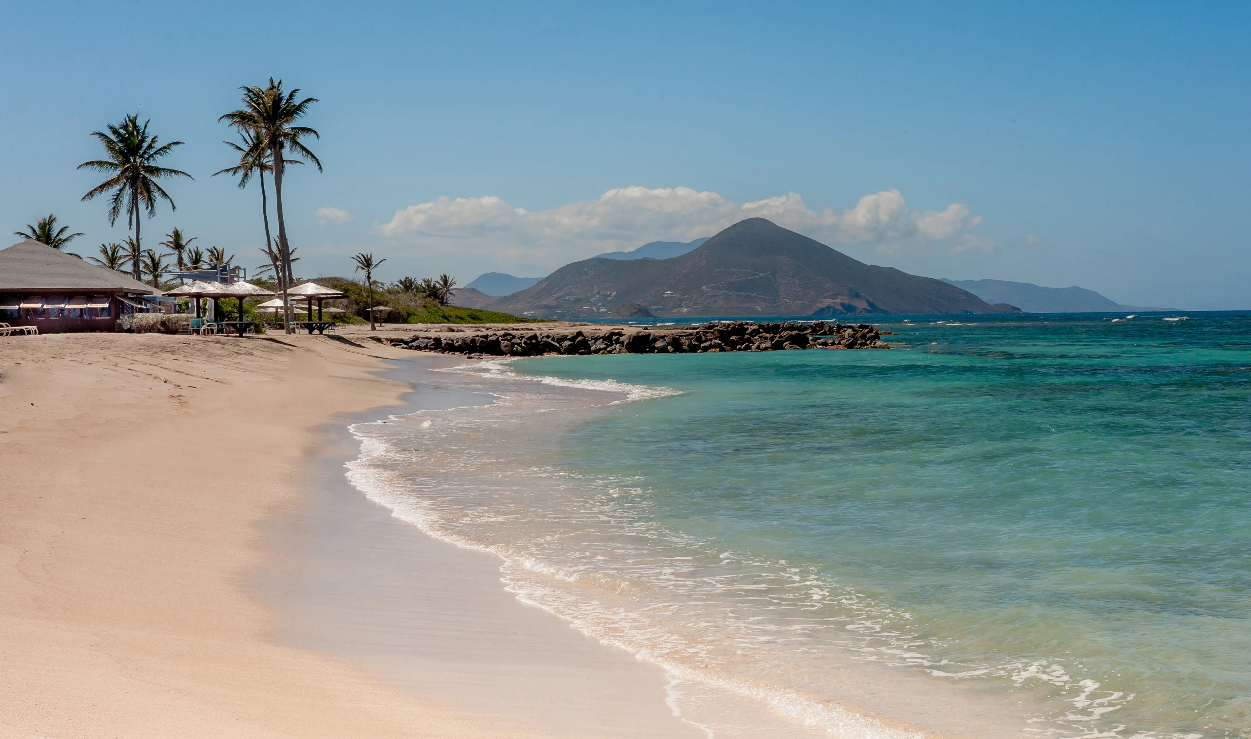 nisbet-beach-nevis