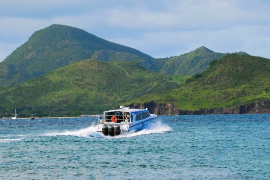 take-a-nevis-water-taxi-for-a-quick-island-hop