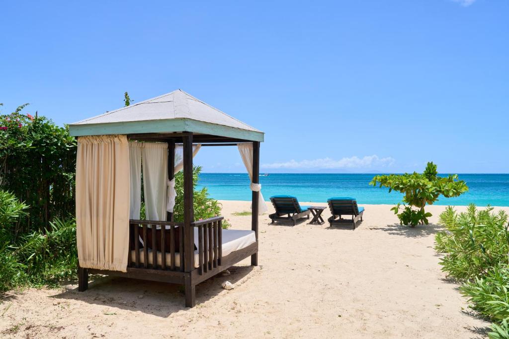 Keyonna Beach Resort