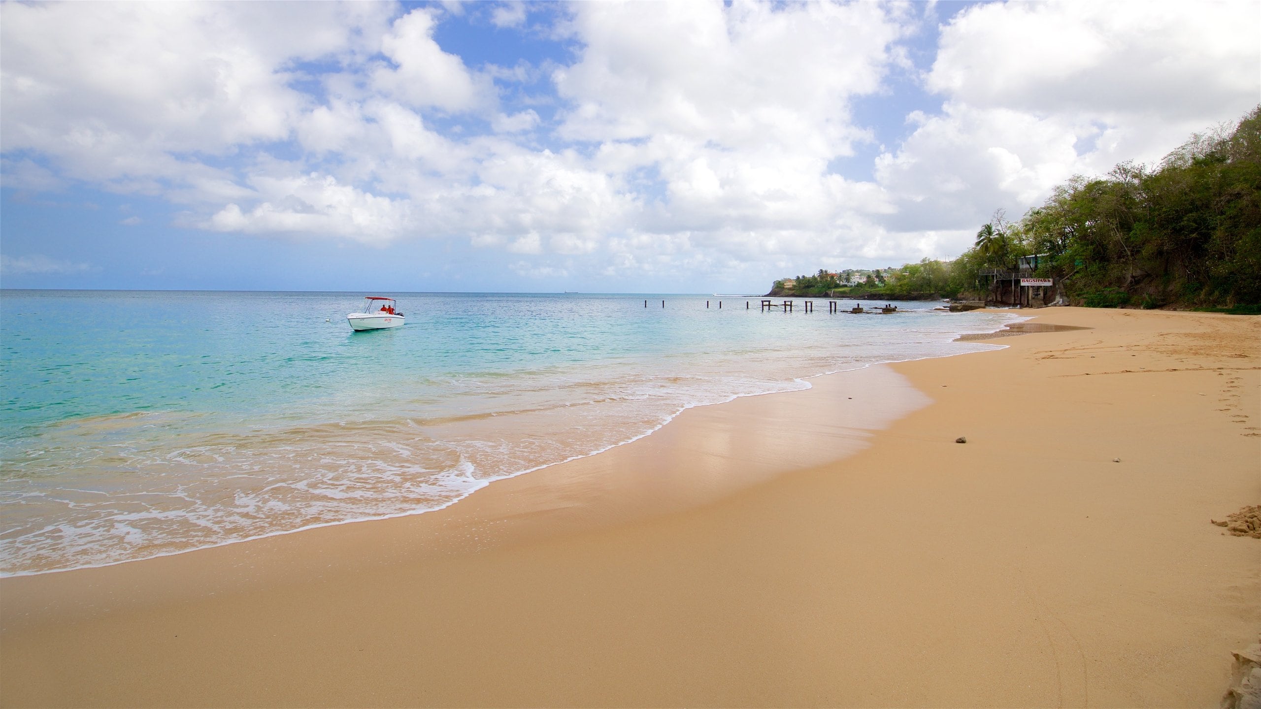 La Toc Beach for Sandcastle Building
