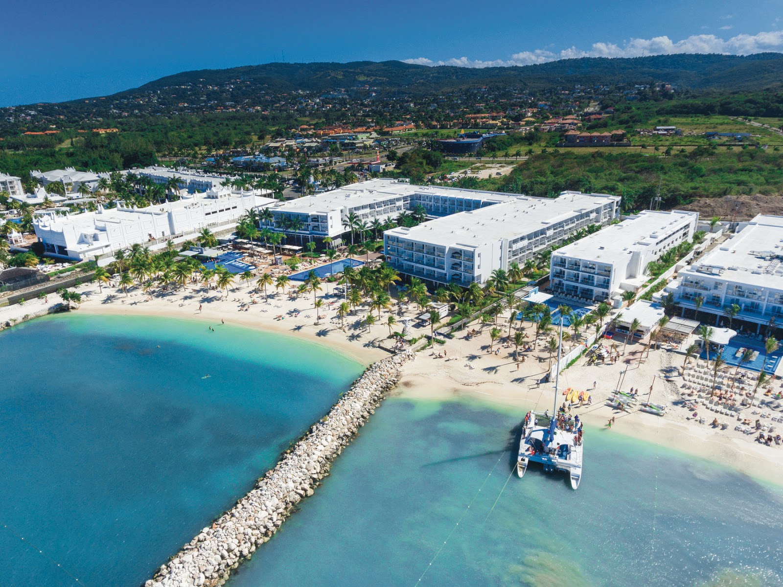Mahee Bay beach Jamaica