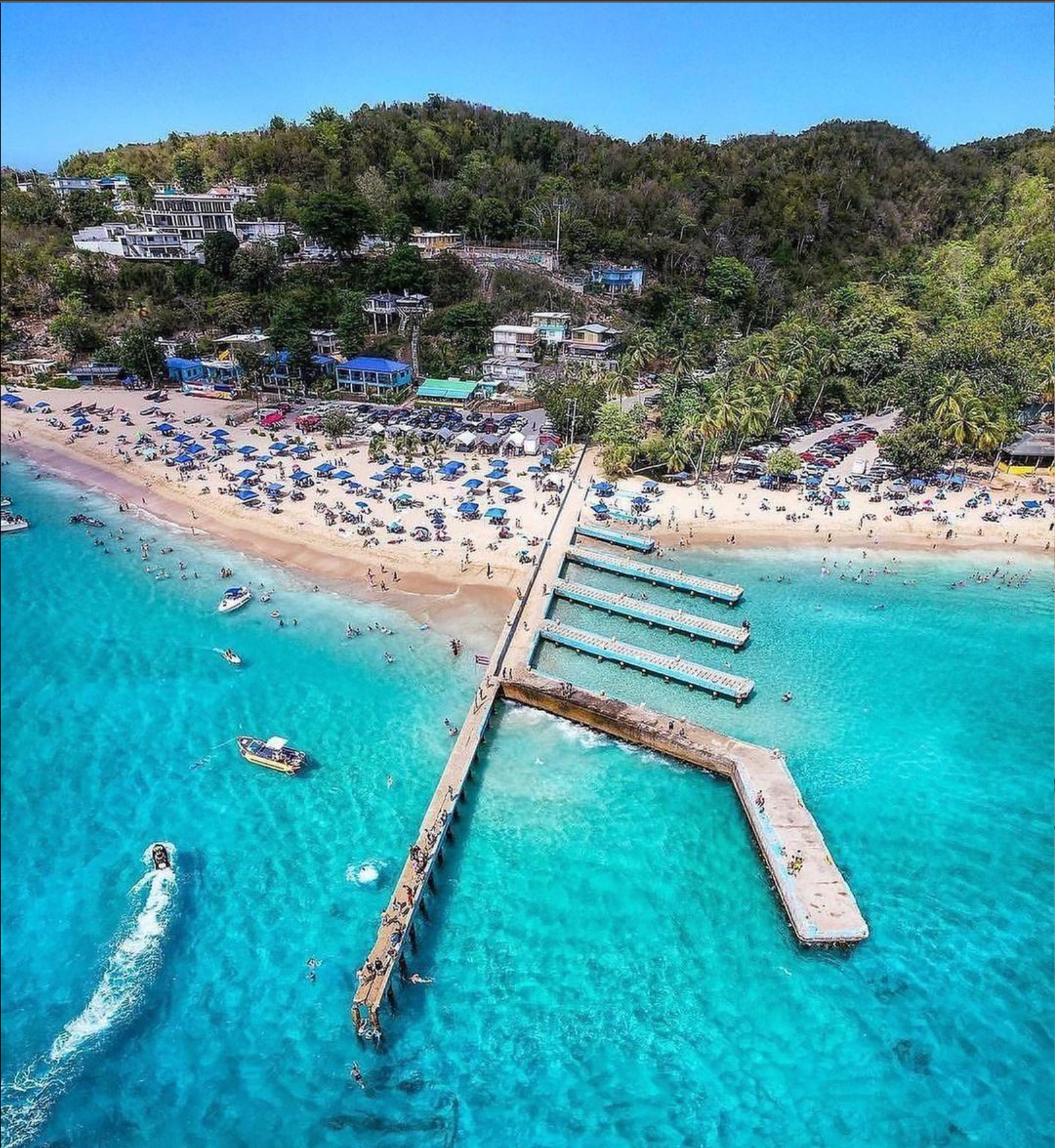 Playa Crash Boat