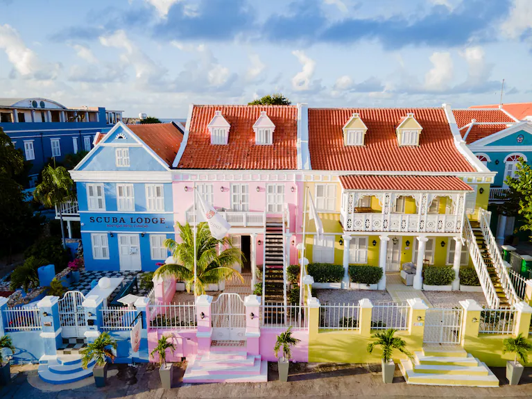 Scuba Lodge & Ocean Suites
