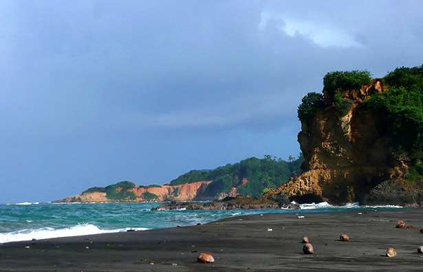 Hampstead beach Dominica