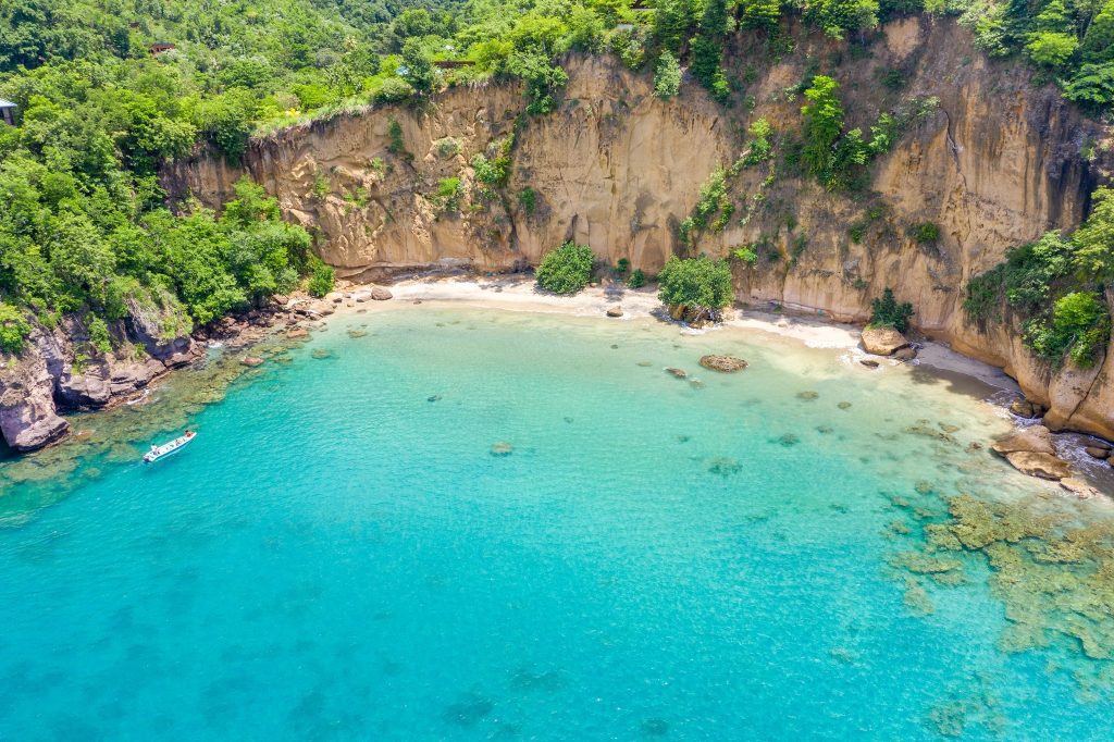 Secret beach Dominica