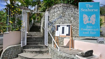 family restaurants seahorse inn tobago