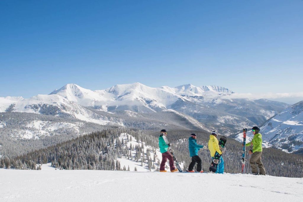 family-ski-Monarch-Mountain-co