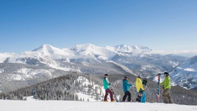 family-ski-Monarch-Mountain-co