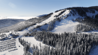 family-ski-Powder-mountain-mo