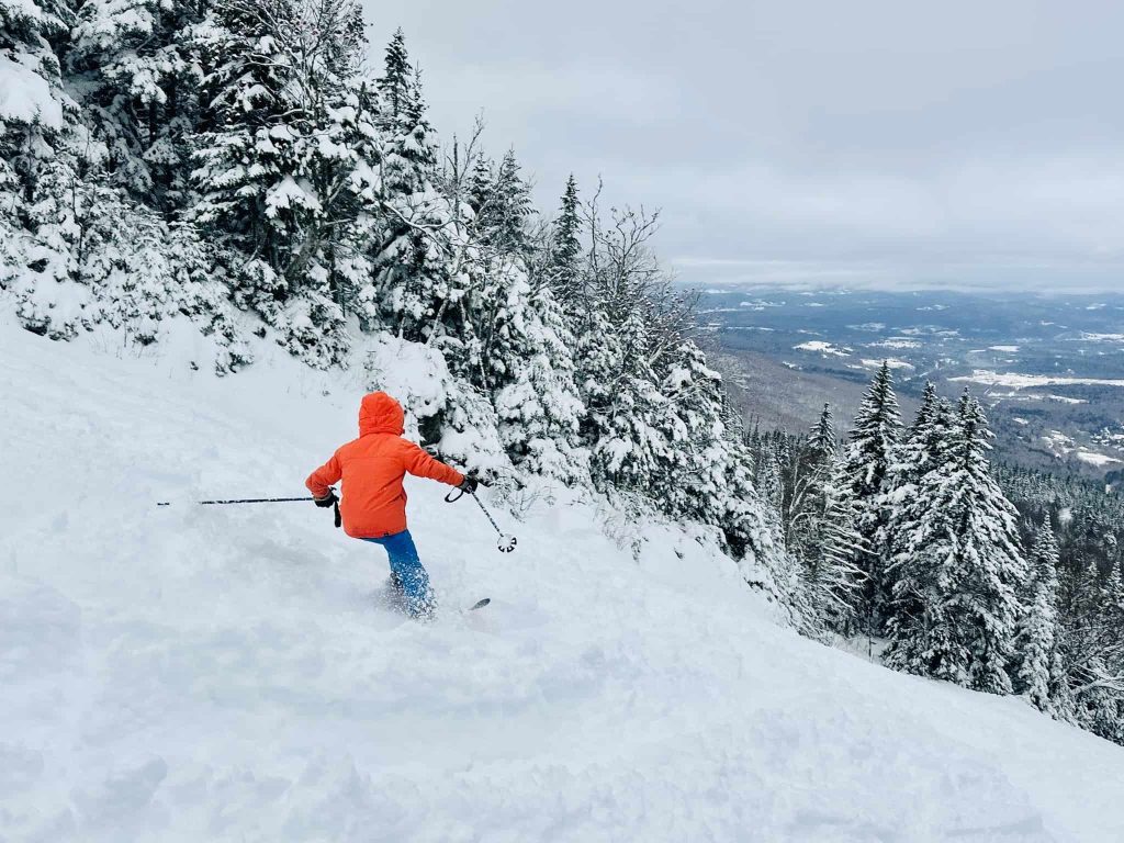 family-ski-Smugglers-Notch-Resort-vt