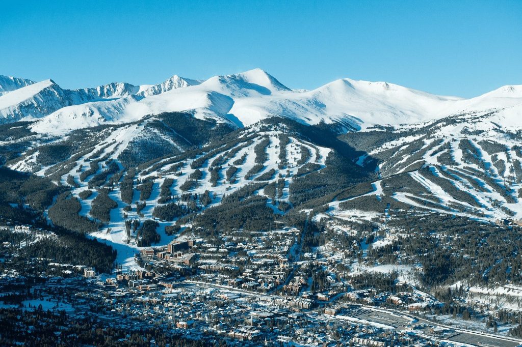 family-ski-breckenridge-co