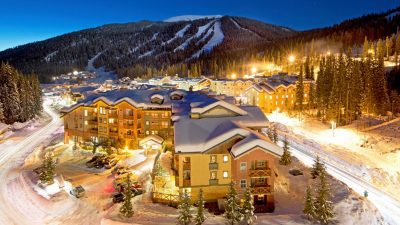 family-ski-sun-peaks-bc