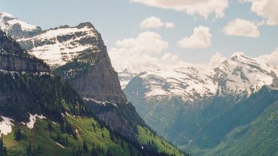 Budget Friendly Family Guide to National Park Glacier National Park