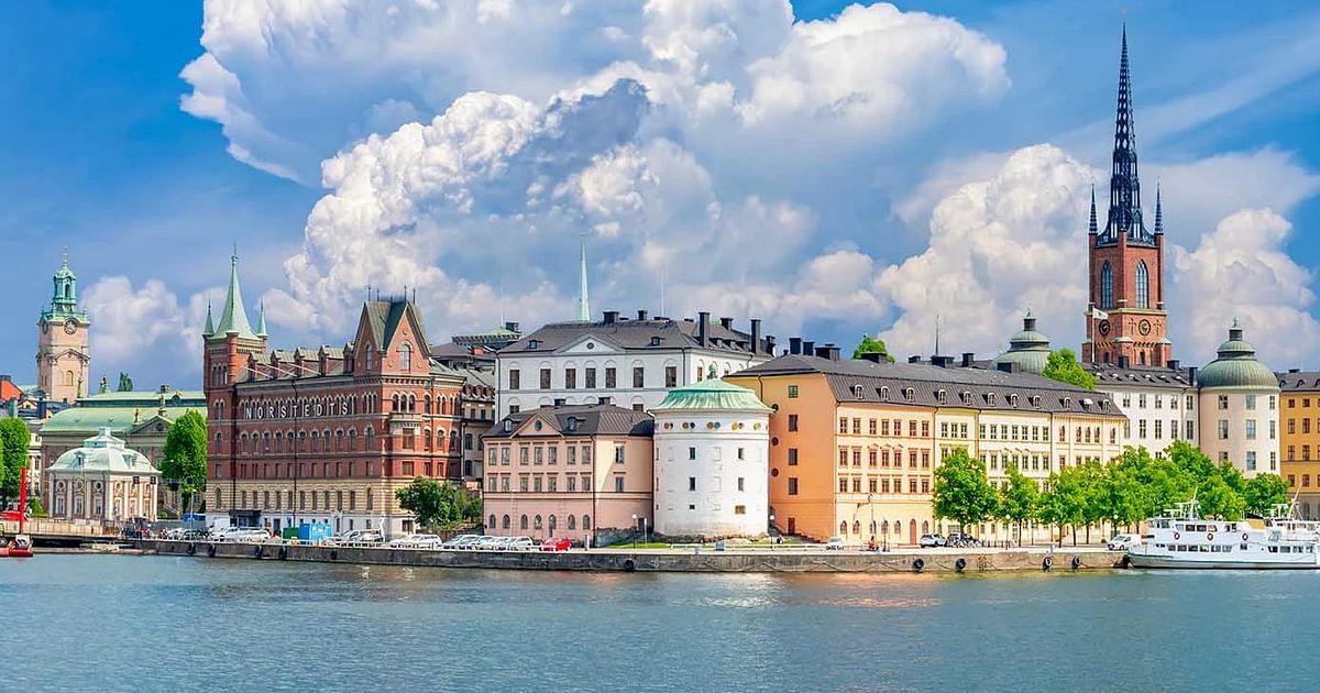 Where to Stay Near National Park