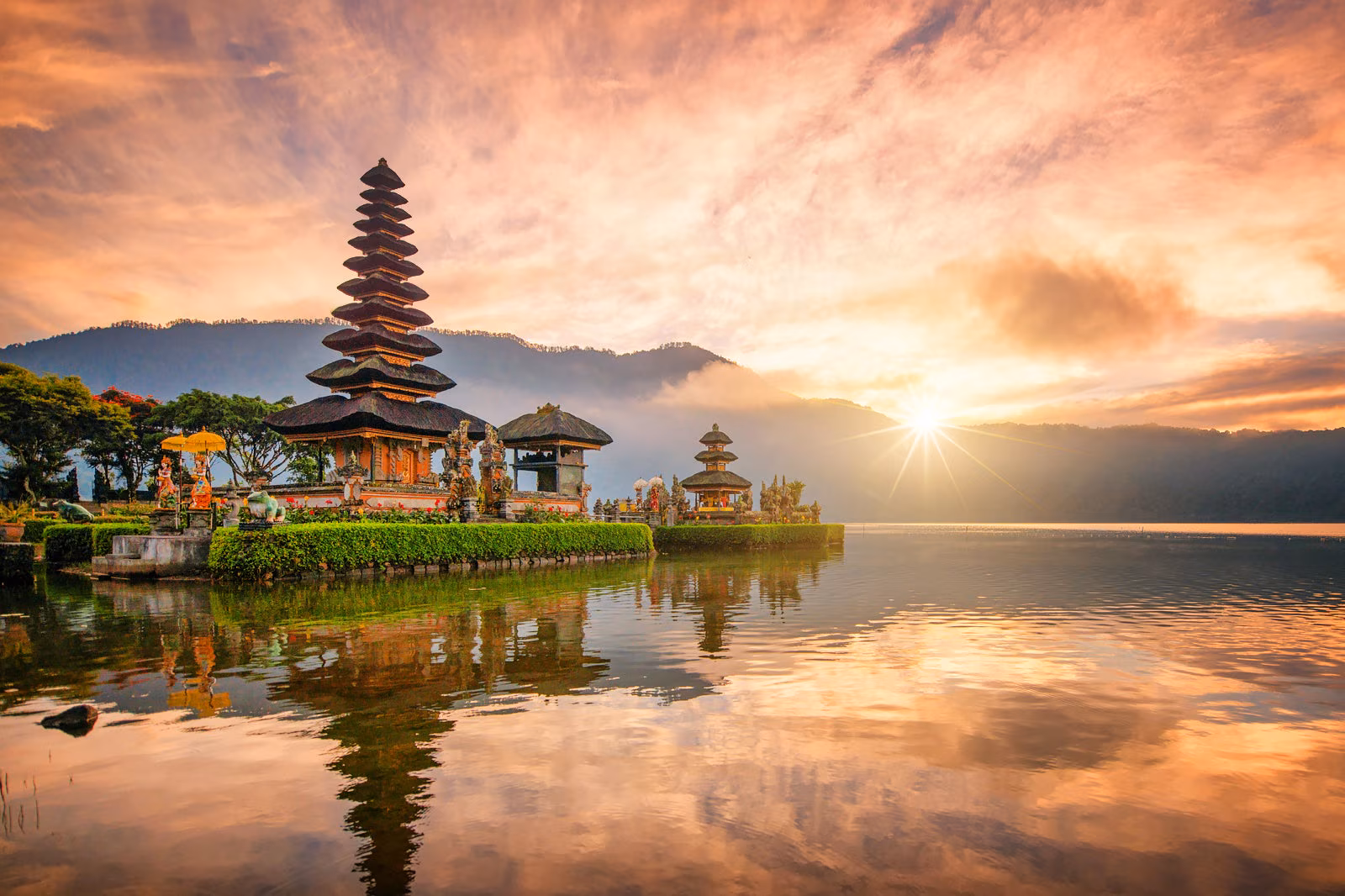 bali temple view sunrise