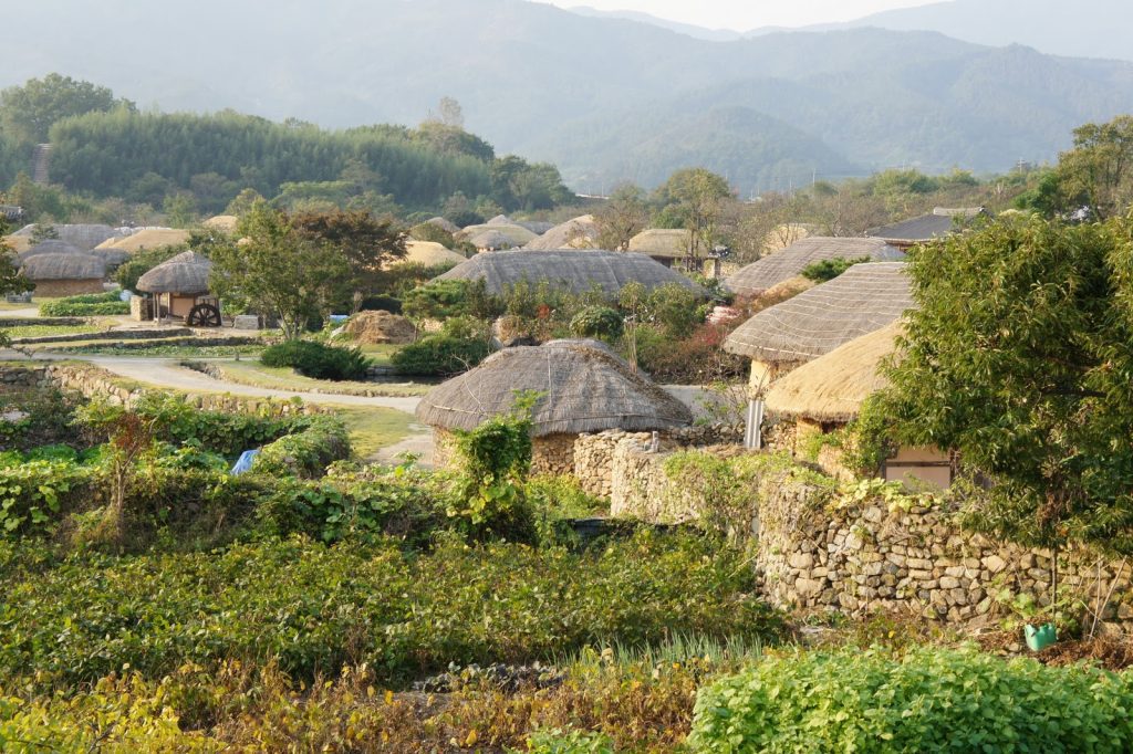 suncheon huts