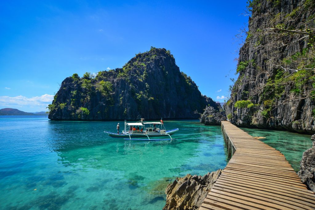 getting around with kids palawan