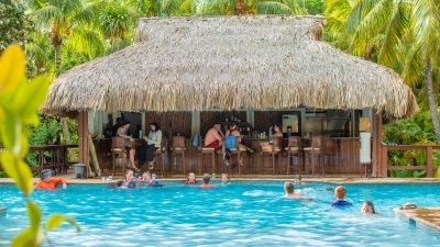 Anthony’s Key Resort, a family-friendly stay in Roatan