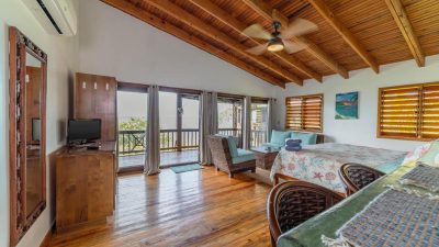 Cocolobo Resort, a family-friendly stay in Roatan