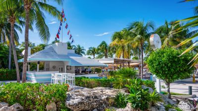 InterContinental Presidente Cancun Resort, a family-friendly stay in Cancun