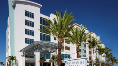Treasure Island Beach Resort, a family-friendly stay in Clearwater Beach
