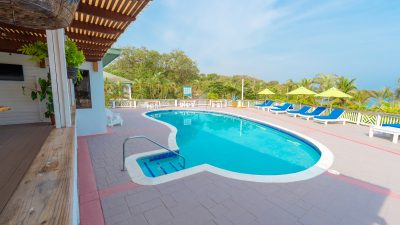 Turquoise Bay Dive & Beach Resort, a family-friendly stay in Roatan