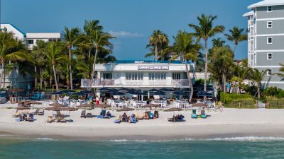 Vanderbilt Beach Resort, a family-friendly stay in Naples