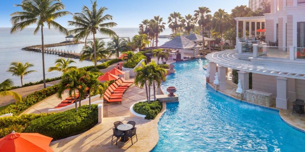 Family Vacations to Antigua and Barbuda - Family Traveller USA