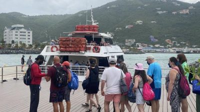 First cruise ship docks in BVI after 15 months; controversy ensues over right to beaches | News | virginislandsdailynews.com