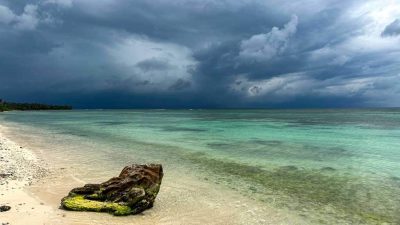 Storm clouds over the sea near Caye Caulker, Belize
