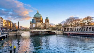 Best places to visit on a family trip Germany – Travel Happy Family