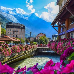 Private Trip from Geneva to Chamonix and Montreux - Geneva | Project Expedition
