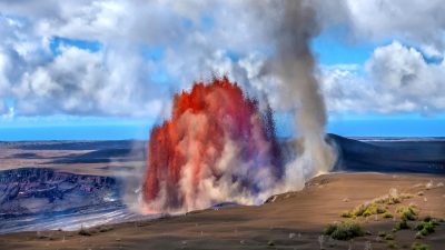 Hawaii Volcanoes National Park eruption Big Island