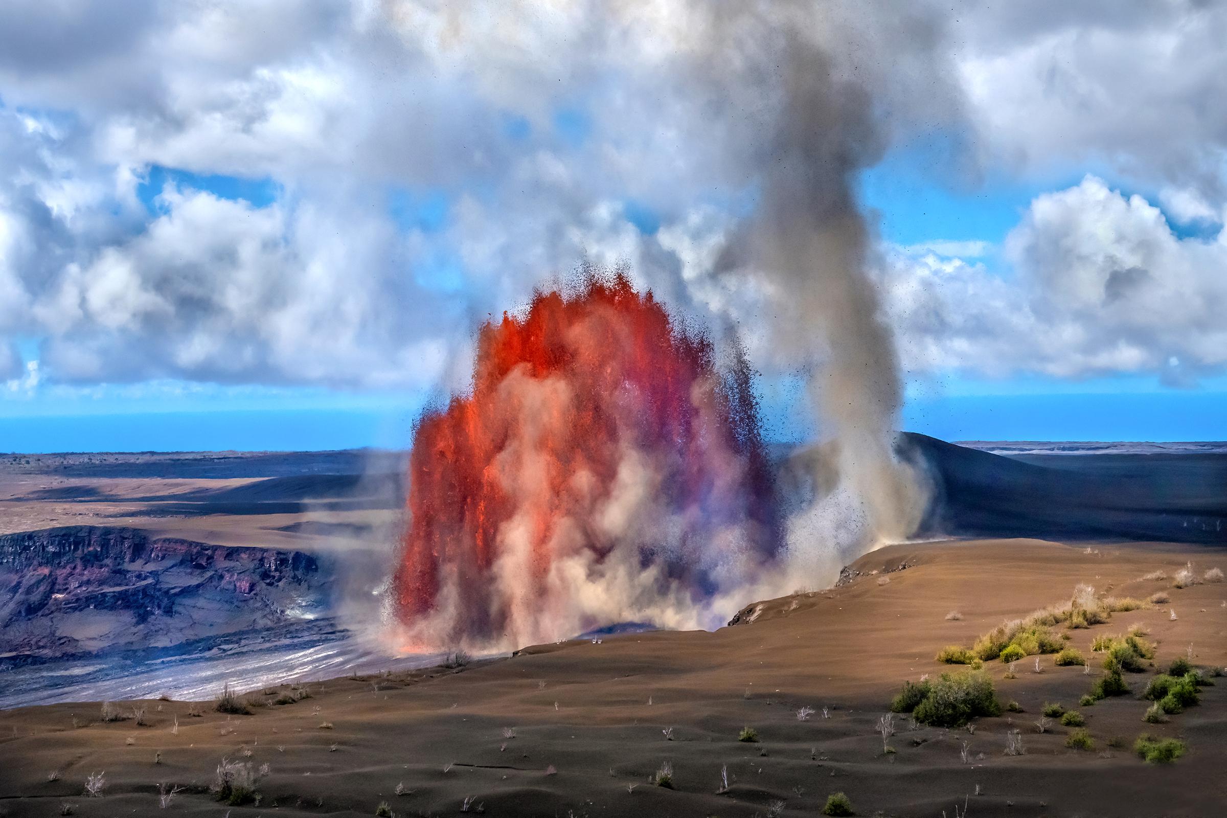 Hawaii Volcanoes National Park eruption Big Island