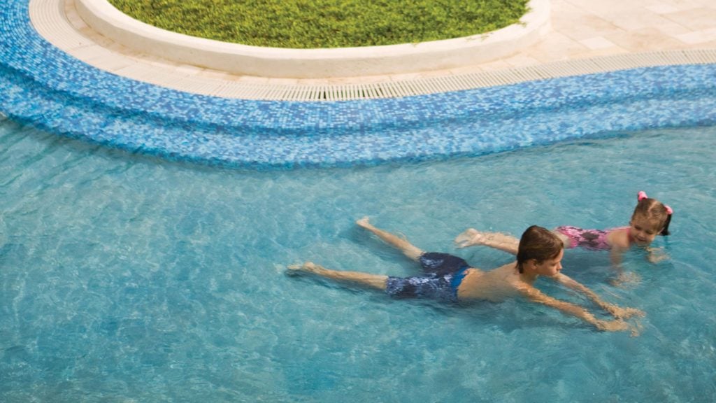 7 Must-Haves for a Family Friendly Resort